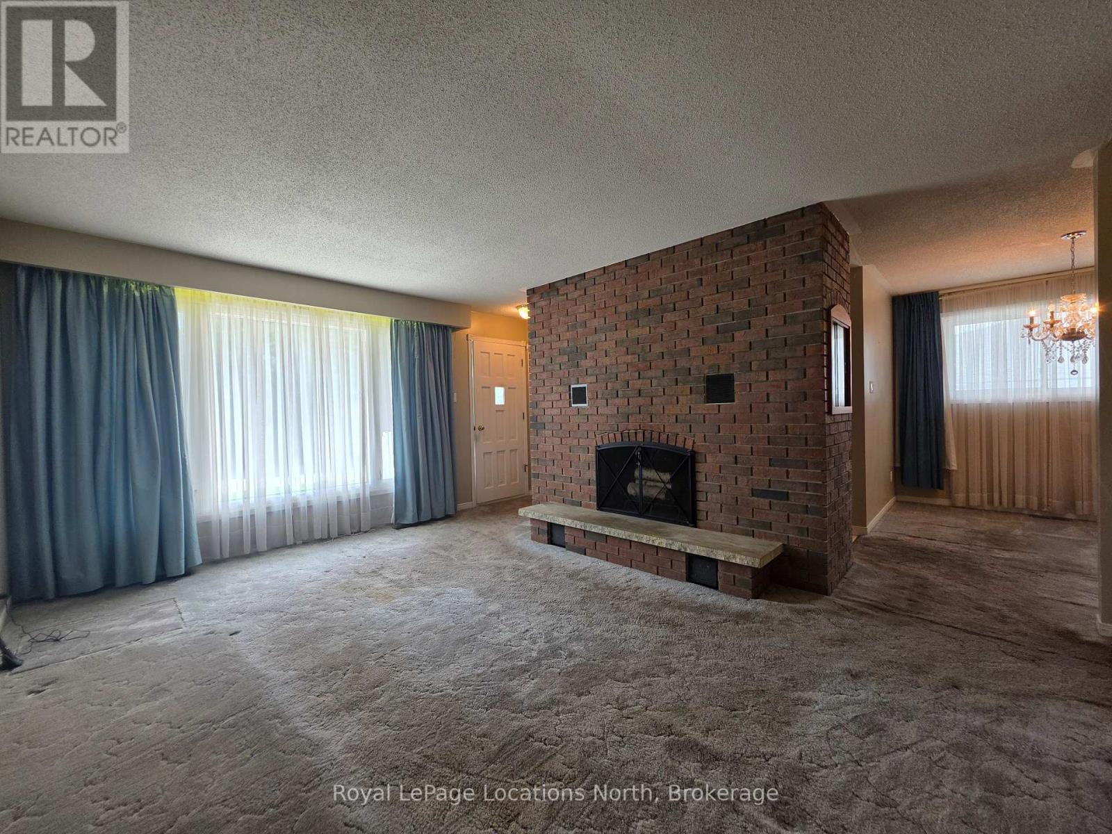 508 Spruce Street, Collingwood, Ontario L9Y 3H6 - Photo 2 - S13735268