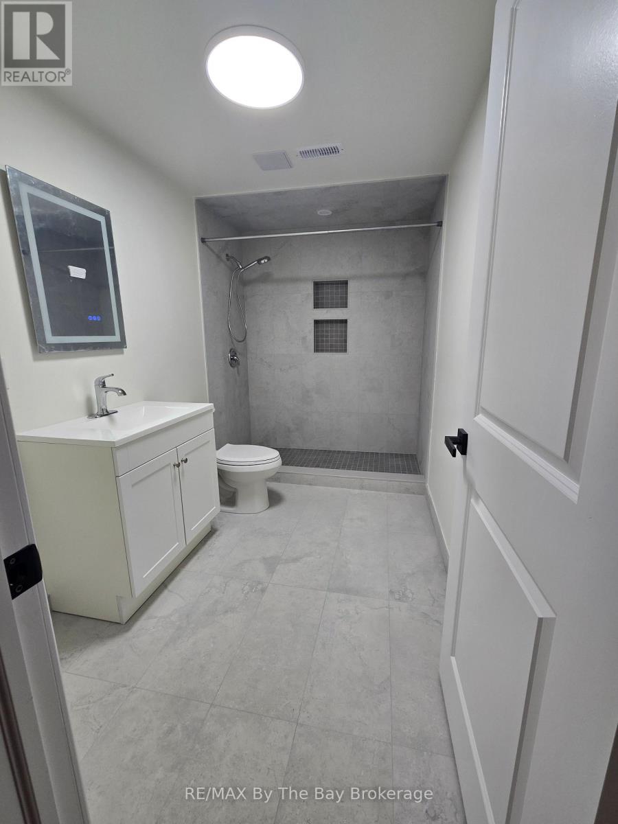 40 Rosanne Drive, Wasaga Beach, Ontario  L9Z 0N3 - Photo 10 - S13735274