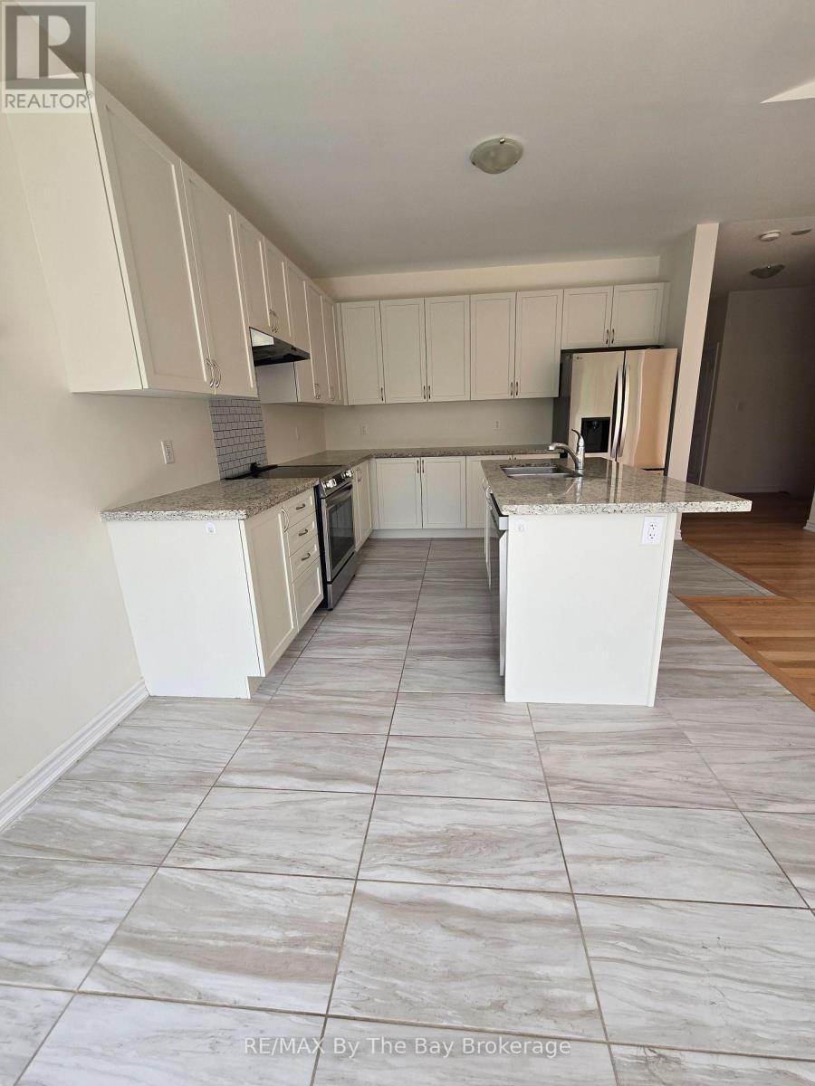 40 Rosanne Circle, Wasaga Beach, Ontario  L9Z 0N3 - Photo 6 - S13735280
