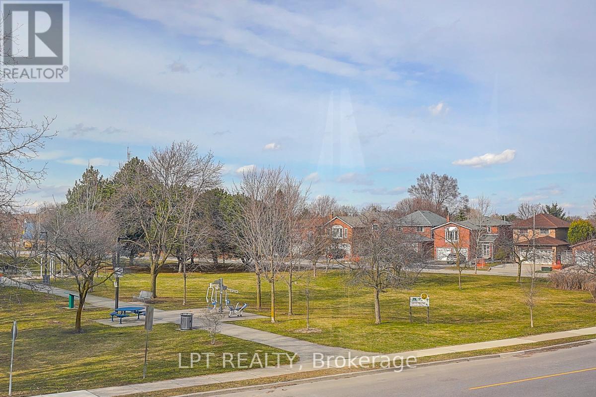 116 Dunlop Street, Richmond Hill, Ontario  L4C 0X1 - Photo 35 - N13735222