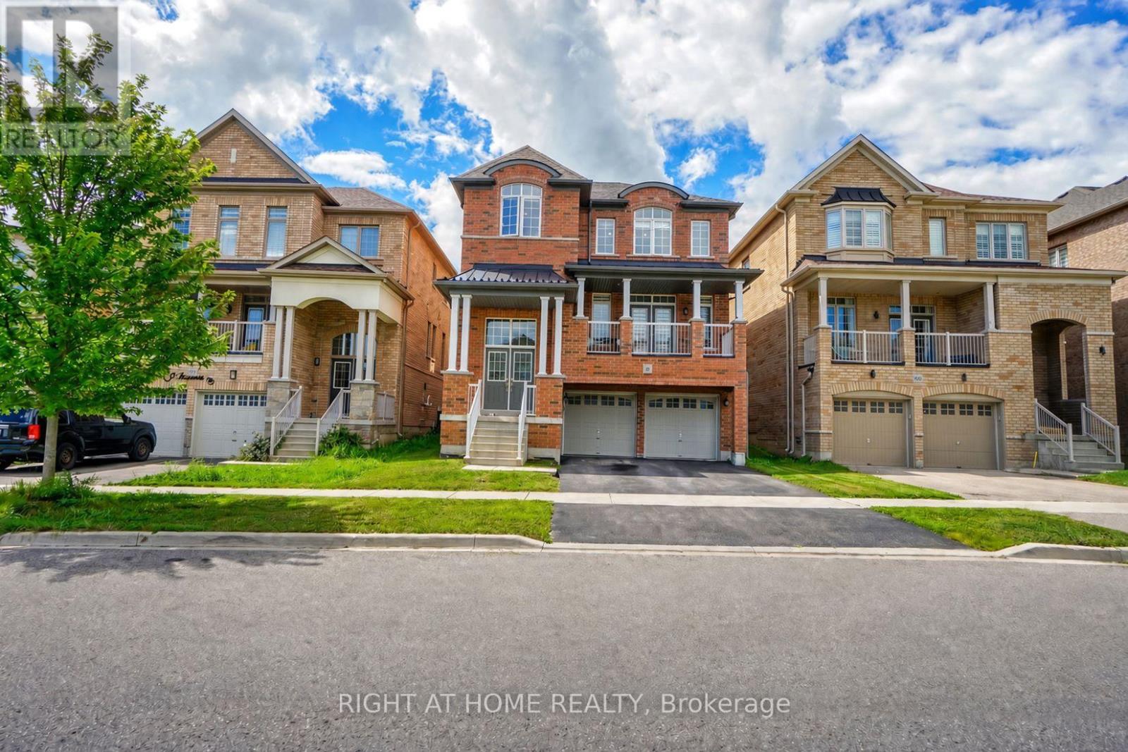 96 Inverness Way, Bradford West Gwillimbury, Ontario  L3Z 0W5 - Photo 3 - N13735306