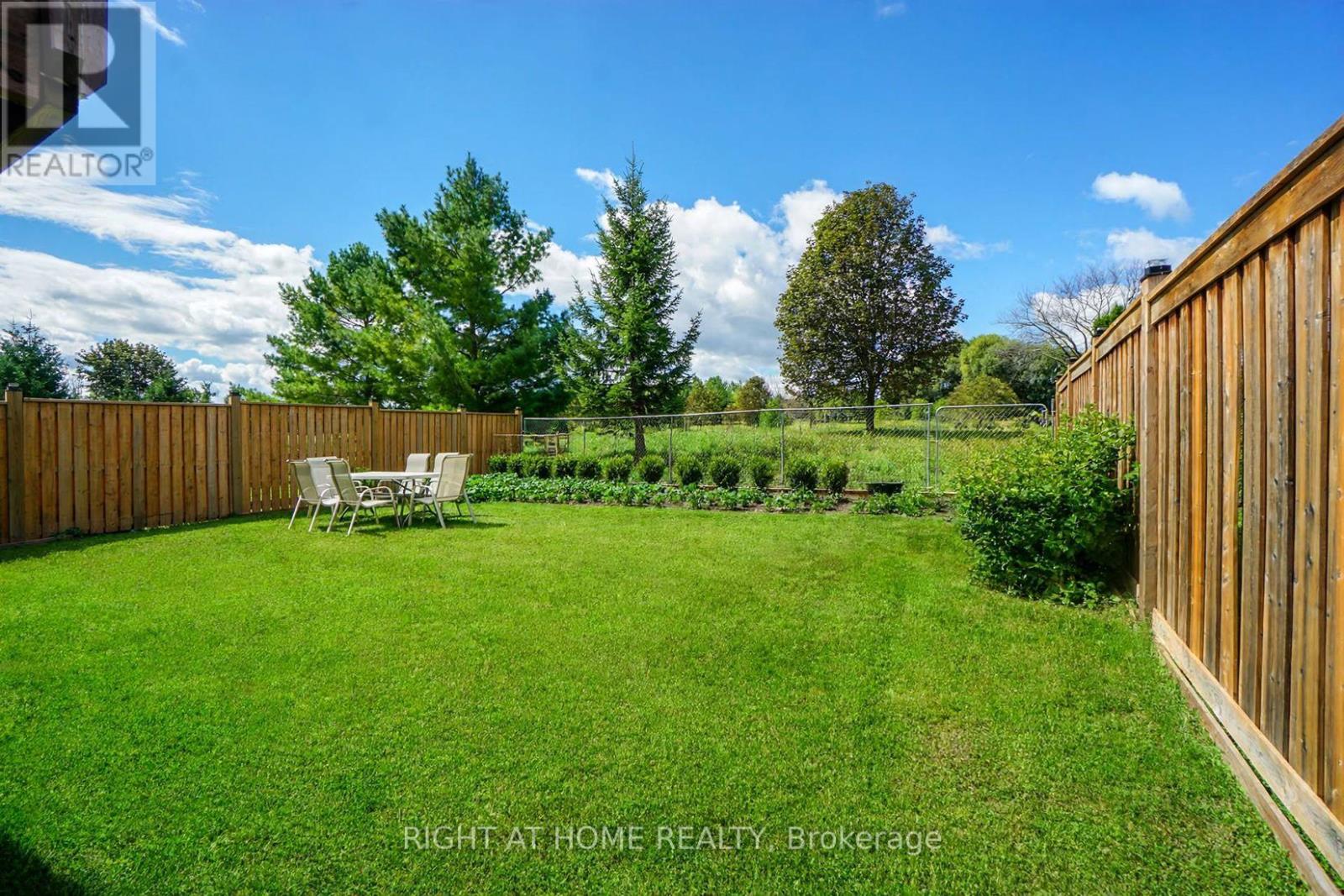96 Inverness Way, Bradford West Gwillimbury, Ontario  L3Z 0W5 - Photo 47 - N13735306