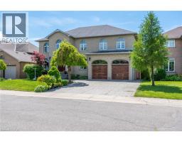 23 SUSAN Drive, Hamilton, Ontario