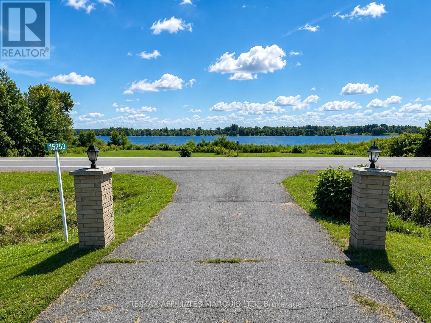 15253 County Road 2 Road, South Stormont, Ontario K0C 1M0 - Photo 5 - X13735294