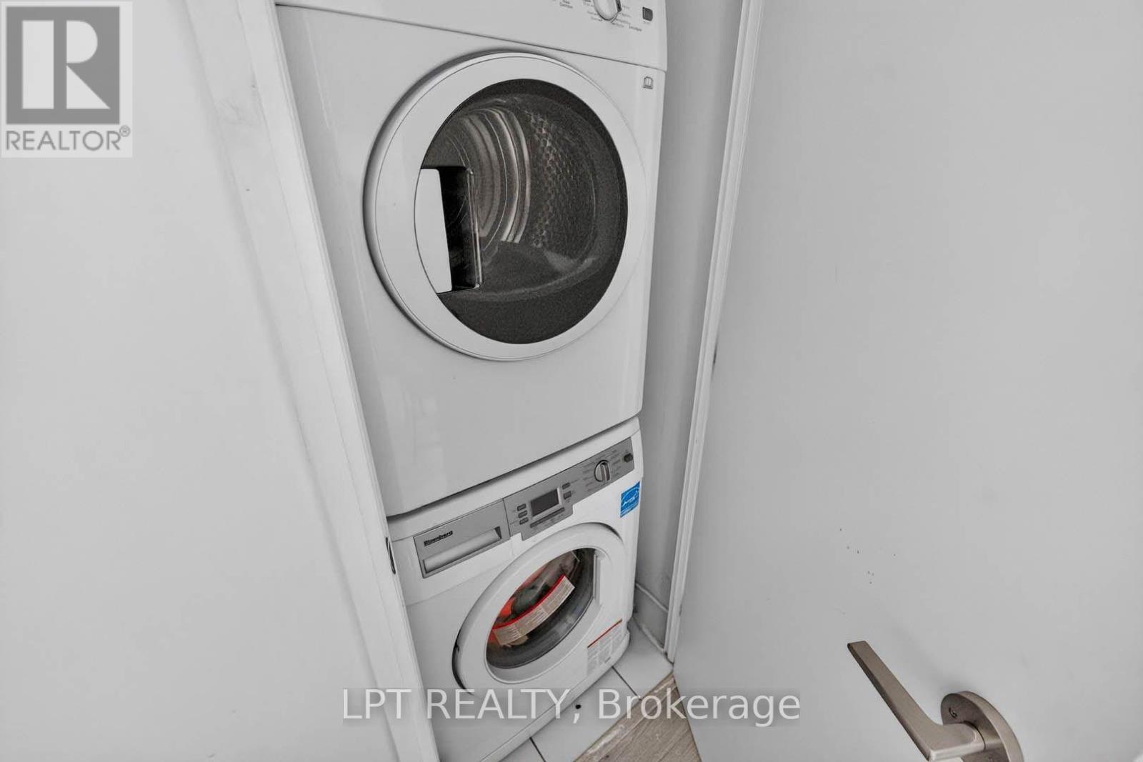 807 - 181 Dundas Street E, Toronto, Ontario  M5A 0N5 - Photo 17 - C13704510