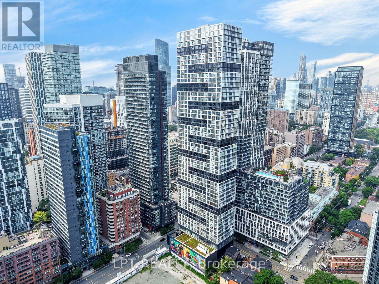 807 - 181 Dundas Street E, Toronto, Ontario  M5A 0N5 - Photo 2 - C13704510