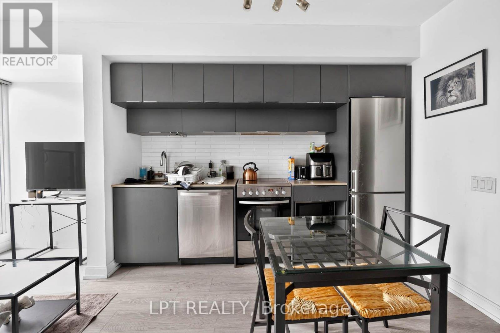 807 - 181 Dundas Street E, Toronto, Ontario  M5A 0N5 - Photo 13 - C13704510