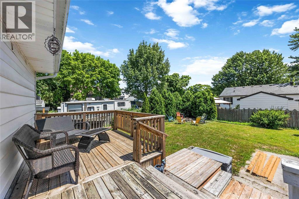 582 Superior Street, Sarnia, Ontario  N7T 7E6 - Photo 26 - 26016320