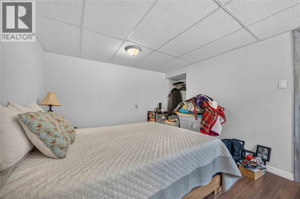 582 Superior Street, Sarnia, Ontario  N7T 7E6 - Photo 21 - 26016320