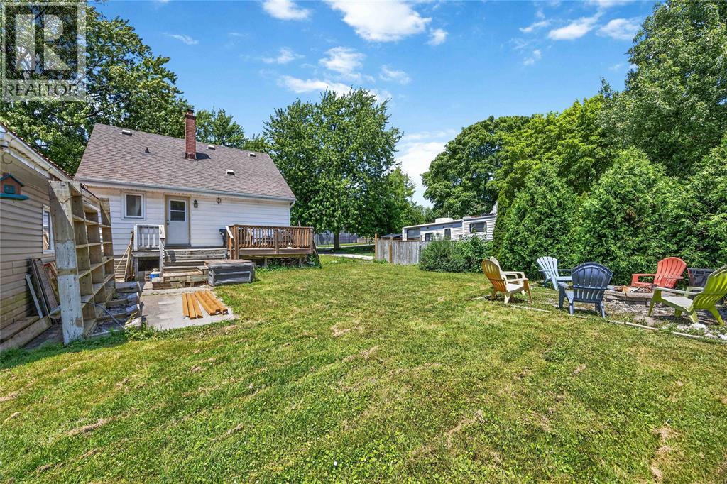 582 Superior Street, Sarnia, Ontario  N7T 7E6 - Photo 28 - 26016320