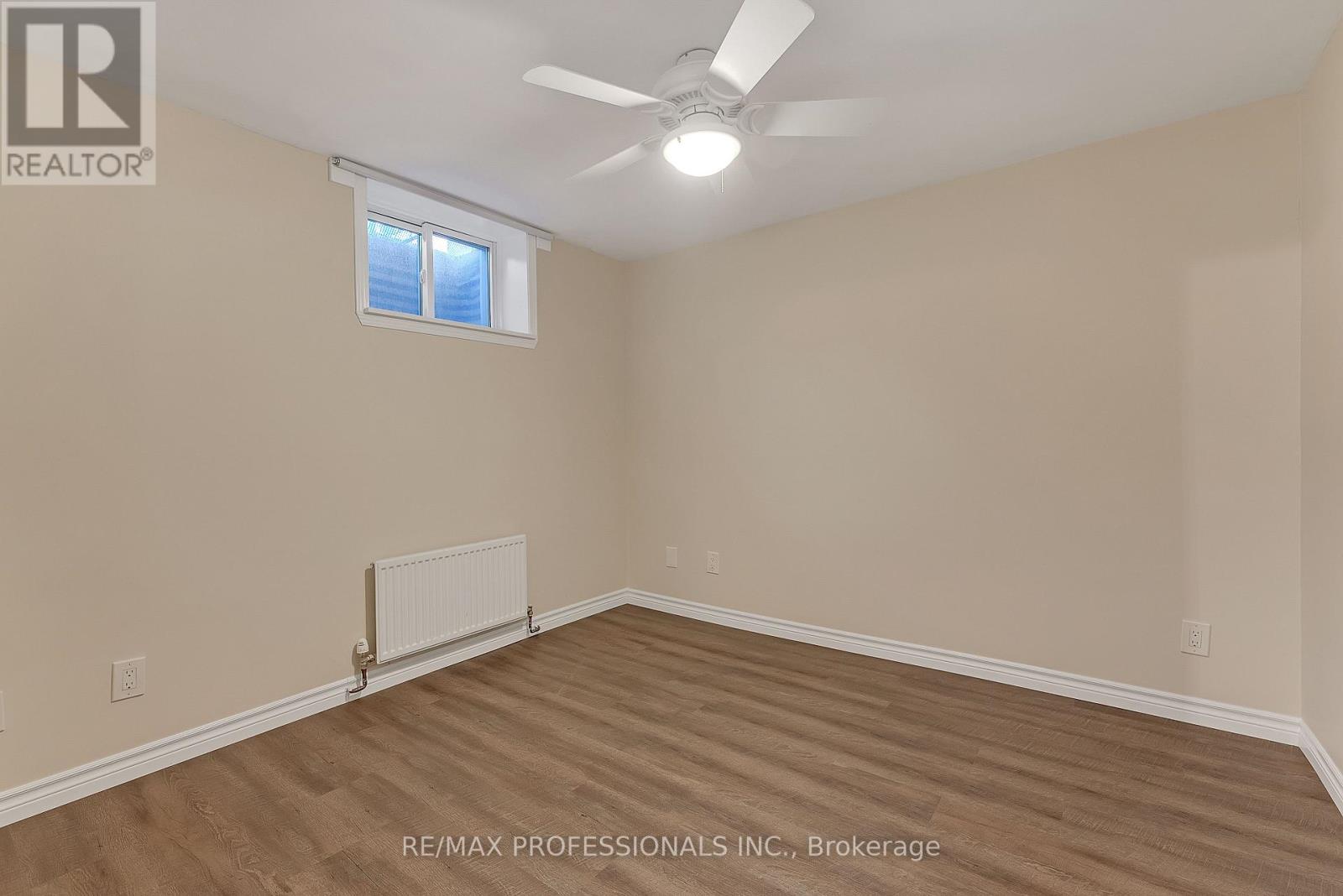 Lower - 5b Old Mill Drive, Toronto, Ontario  M6S 4J7 - Photo 13 - W13735238