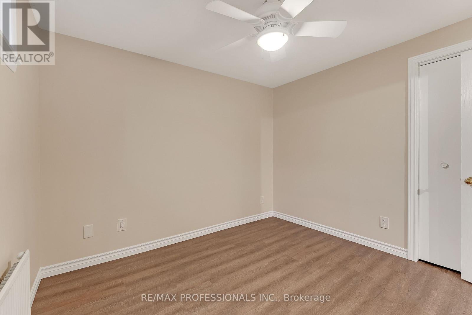 Lower - 5b Old Mill Drive, Toronto, Ontario  M6S 4J7 - Photo 14 - W13735238