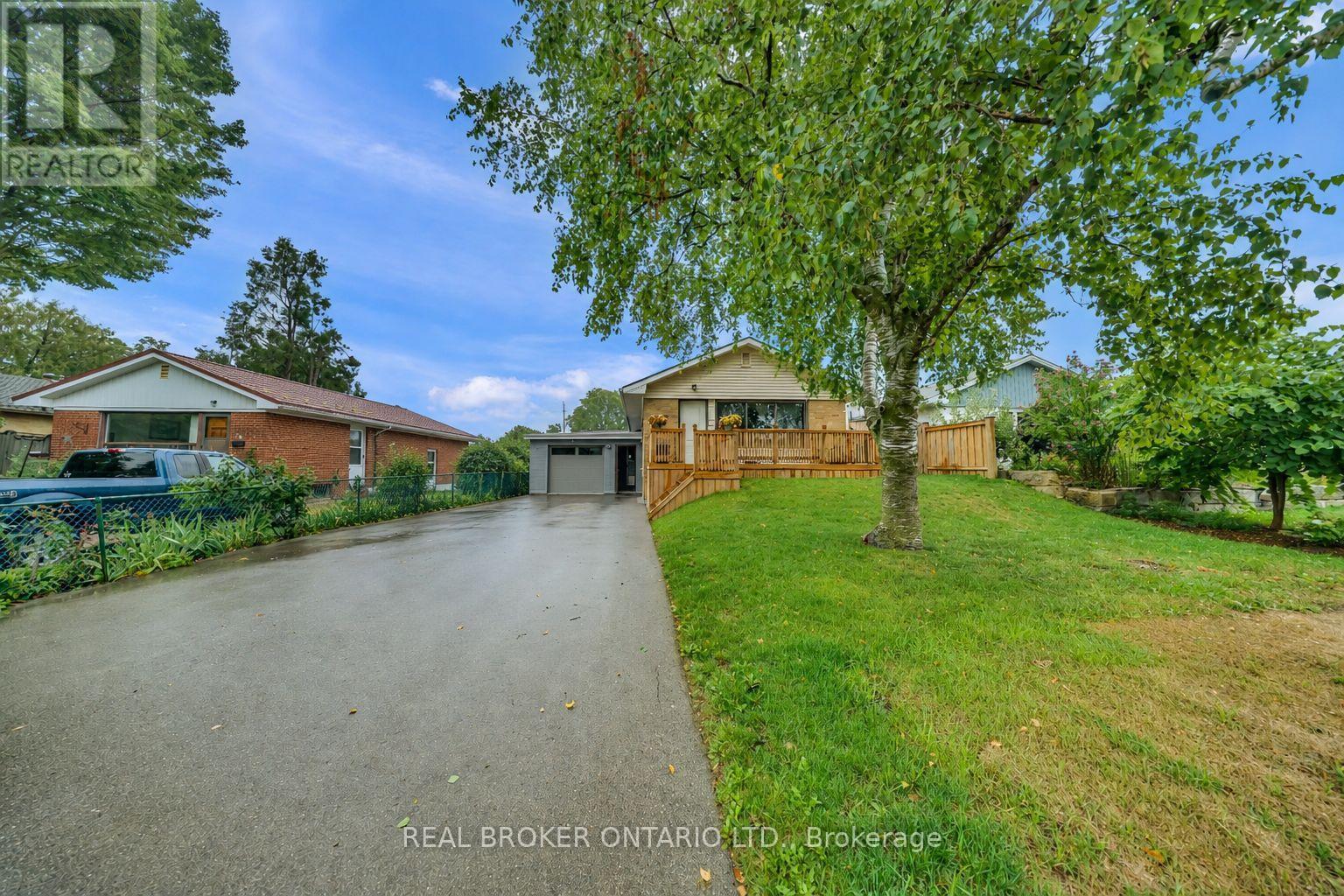 67 Roseford Terrace, Halton Hills, Ontario  L7J 2L2 - Photo 1 - W13735262