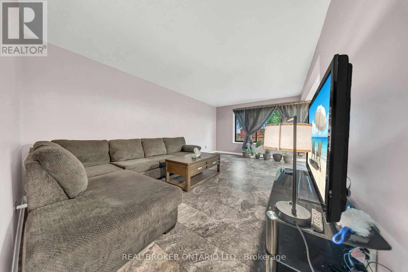 67 Roseford Terrace, Halton Hills, Ontario  L7J 2L2 - Photo 10 - W13735262