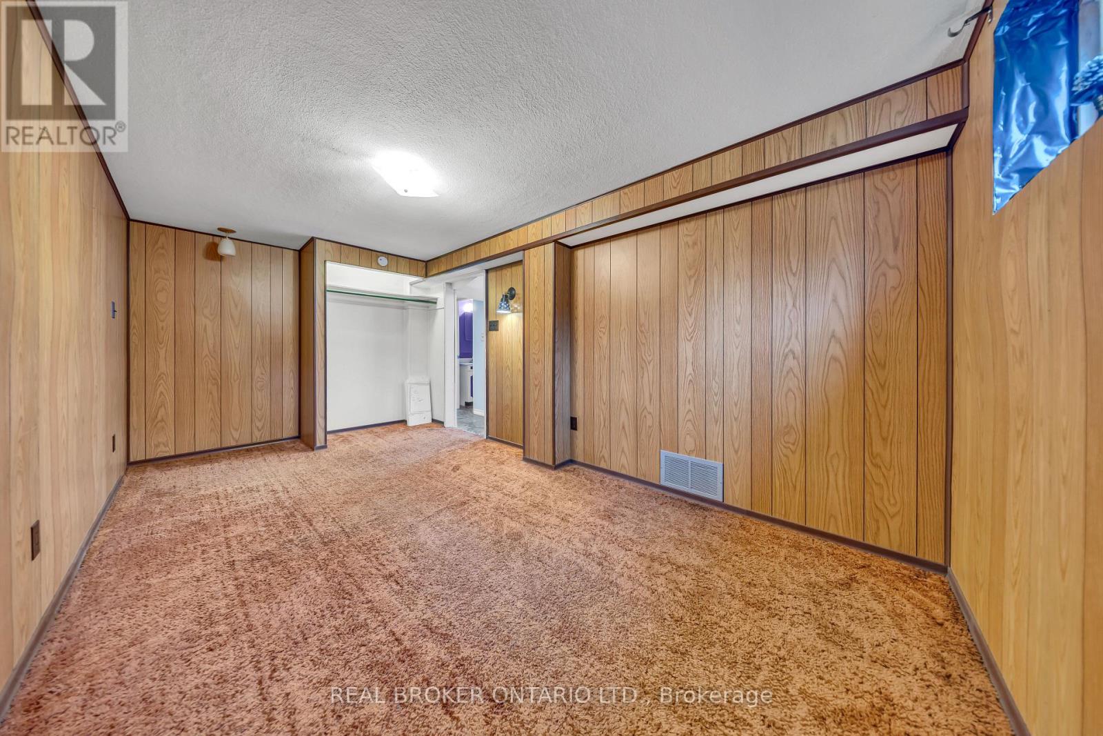 67 Roseford Terrace, Halton Hills, Ontario  L7J 2L2 - Photo 28 - W13735262