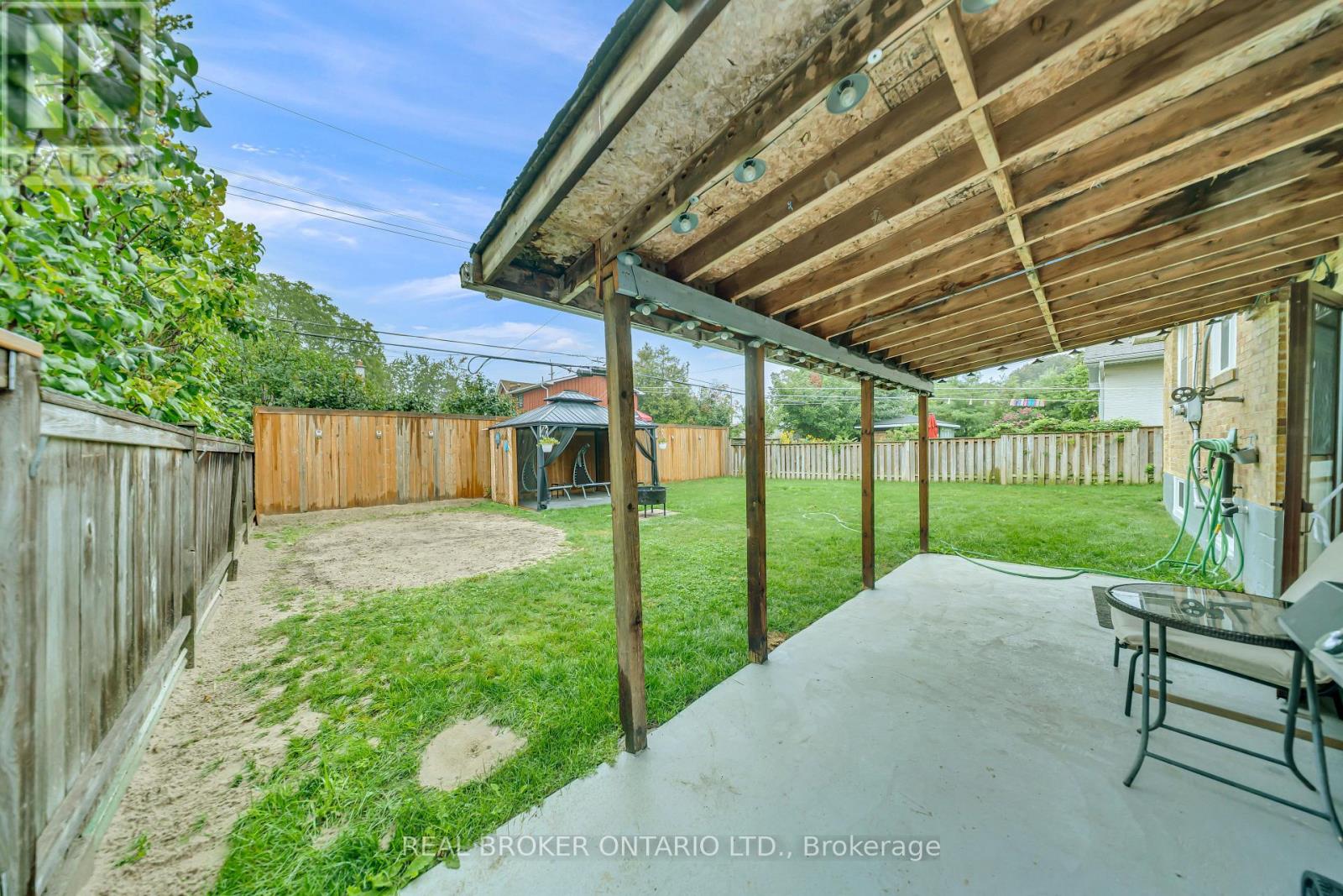 67 Roseford Terrace, Halton Hills, Ontario  L7J 2L2 - Photo 33 - W13735262