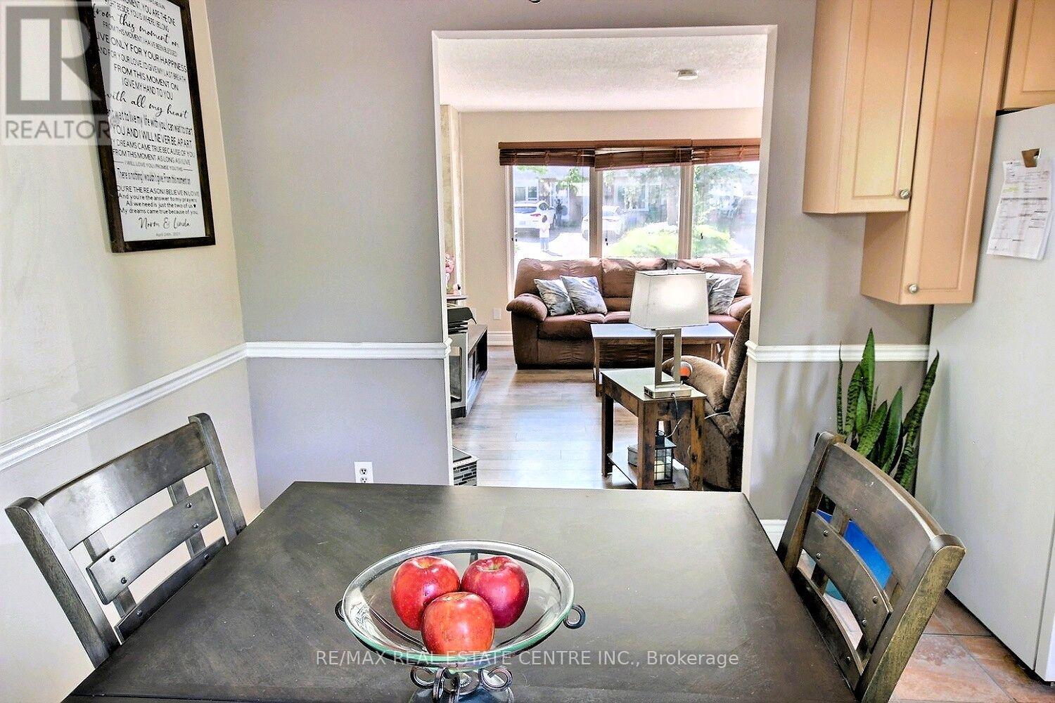 541 Parkview Crescent, Cambridge, Ontario  N3H 4Z9 - Photo 10 - X13735272