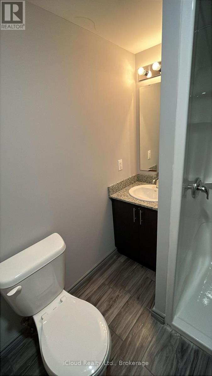 A207 - 275 Larch Street, Waterloo, Ontario N2L 3R2 - Photo 12 - X13735334
