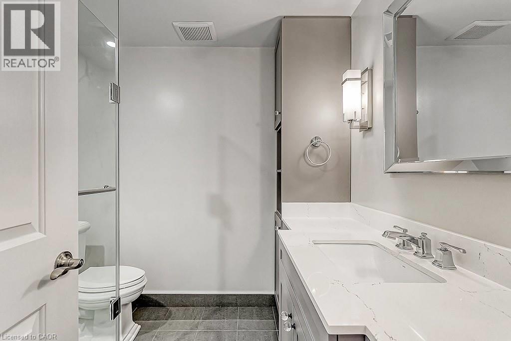 2384 Rock Point Drive, Oakville, Ontario  L6H 7V3 - Photo 31 - 40859223