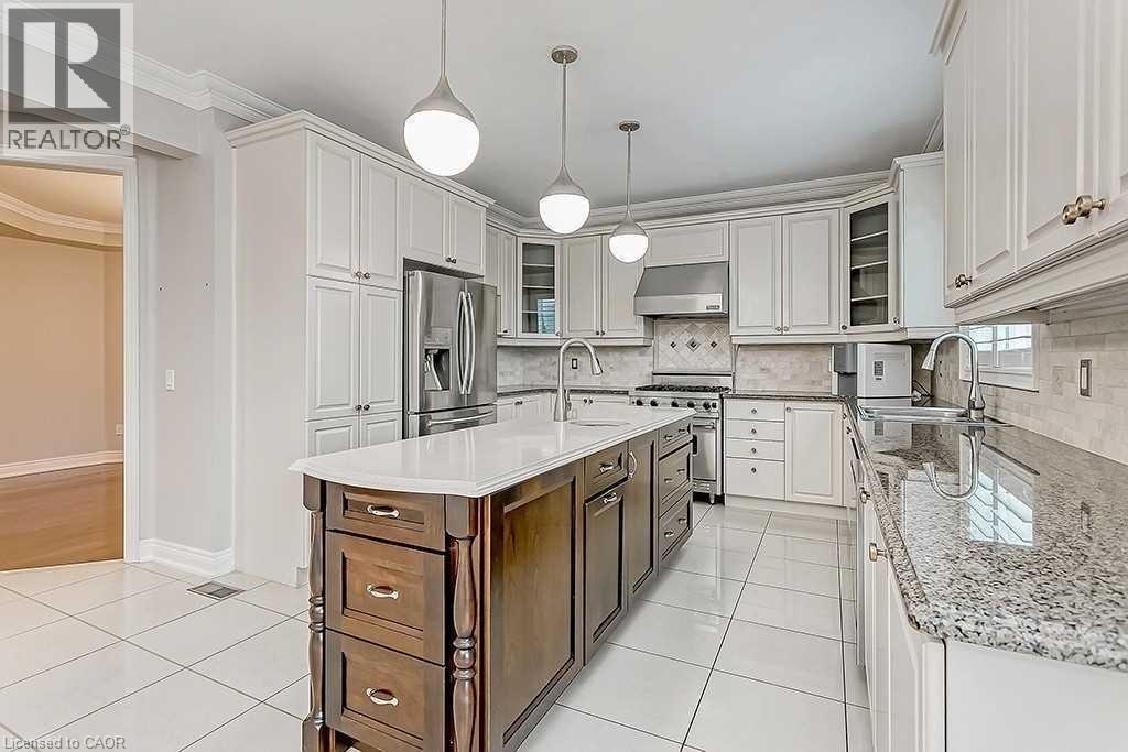 2384 Rock Point Drive, Oakville, Ontario  L6H 7V3 - Photo 9 - 40859223
