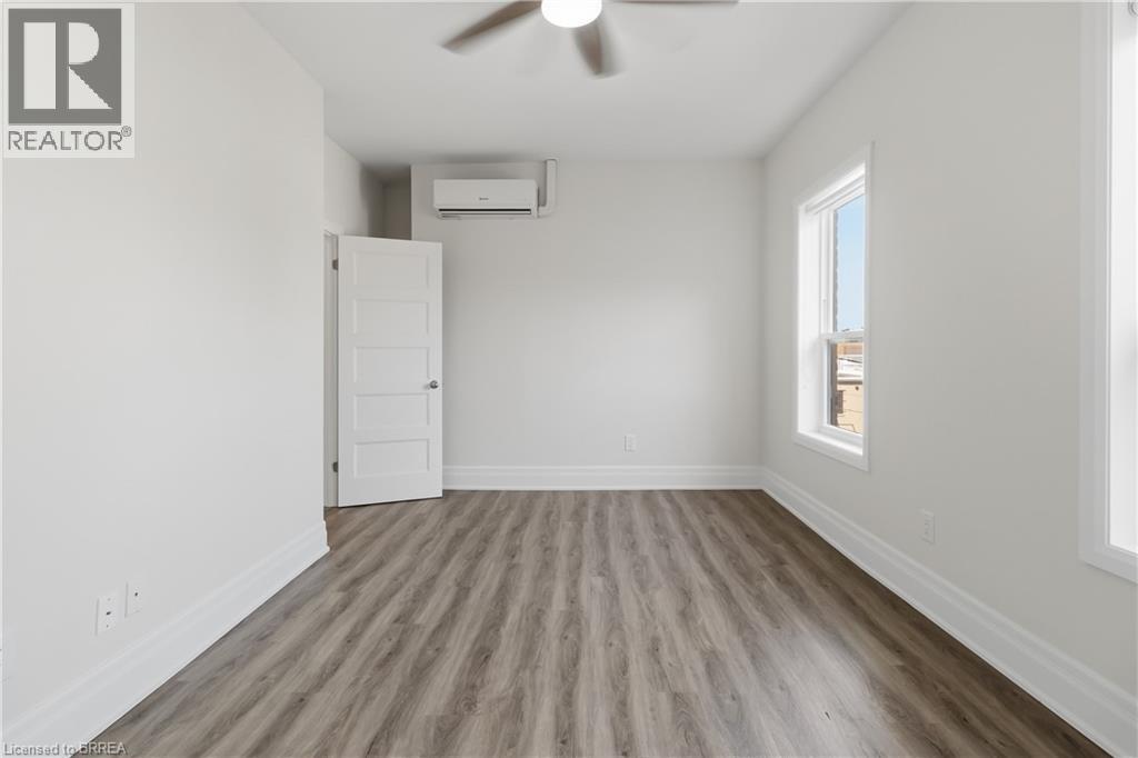 132 Dalhousie Street Unit# 304, Brantford, Ontario  N3T 2J3 - Photo 16 - 40859803