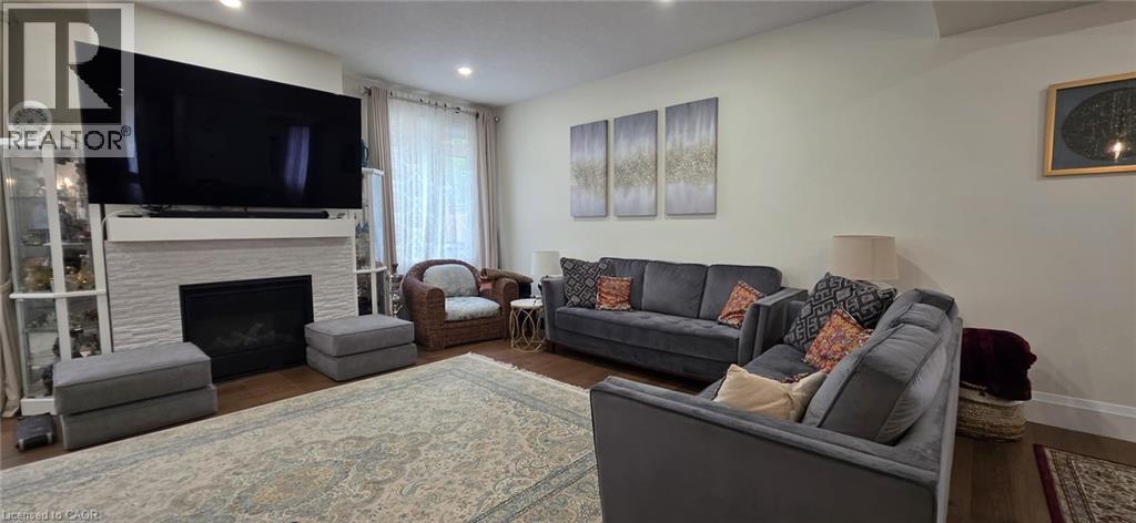 1156 Swan Street Unit# Upper, Ayr, Ontario  N0B 1E0 - Photo 12 - 40845282