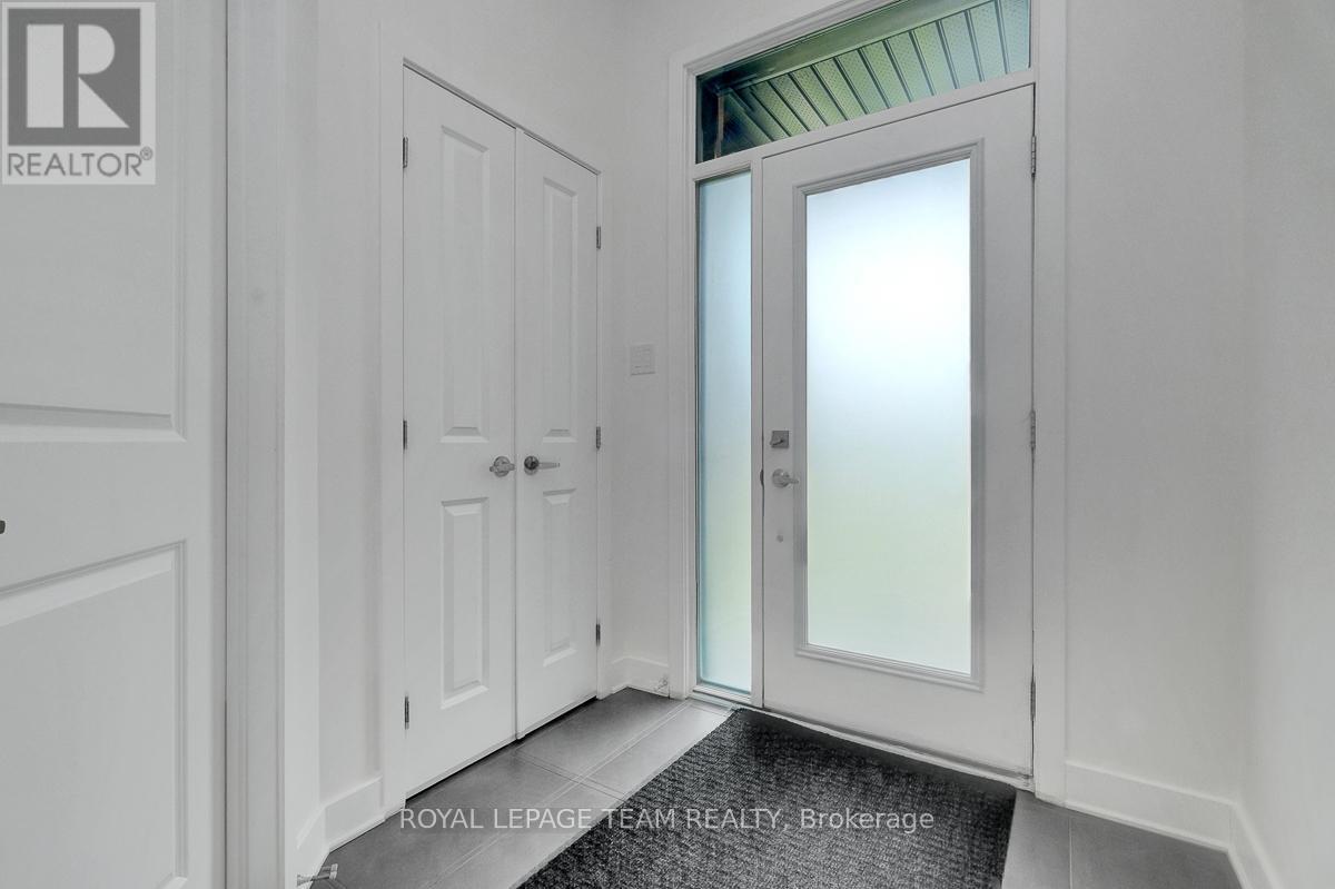 822 Chipping Circle, Ottawa, Ontario  K4M 0E7 - Photo 4 - X13735370