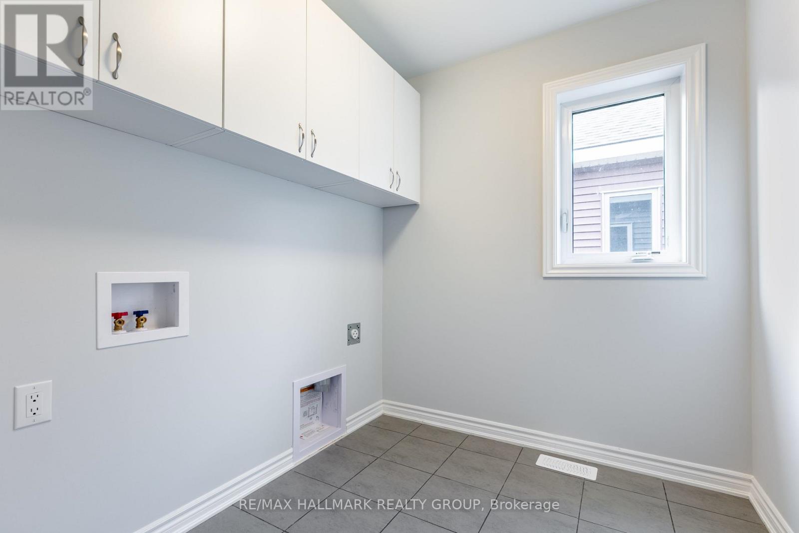 26 Pewee Place, Ottawa, Ontario  K4A 5J4 - Photo 11 - X13735482
