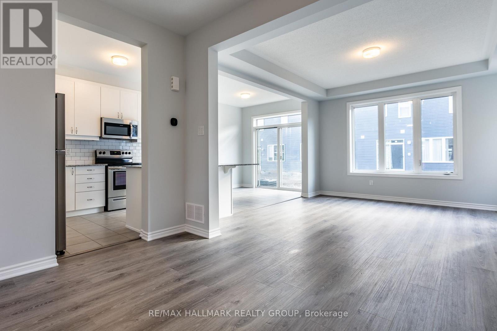 26 Pewee Place, Ottawa, Ontario  K4A 5J4 - Photo 5 - X13735482