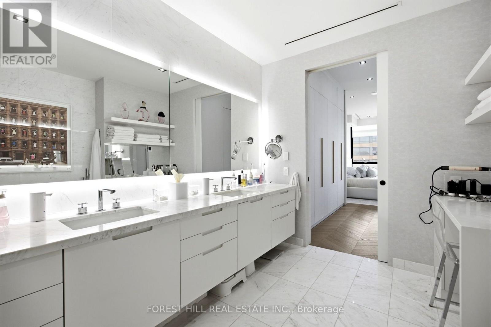 4c - 36 Hazelton Avenue, Toronto, Ontario M5R 2E2 - Photo 33 - C13735362