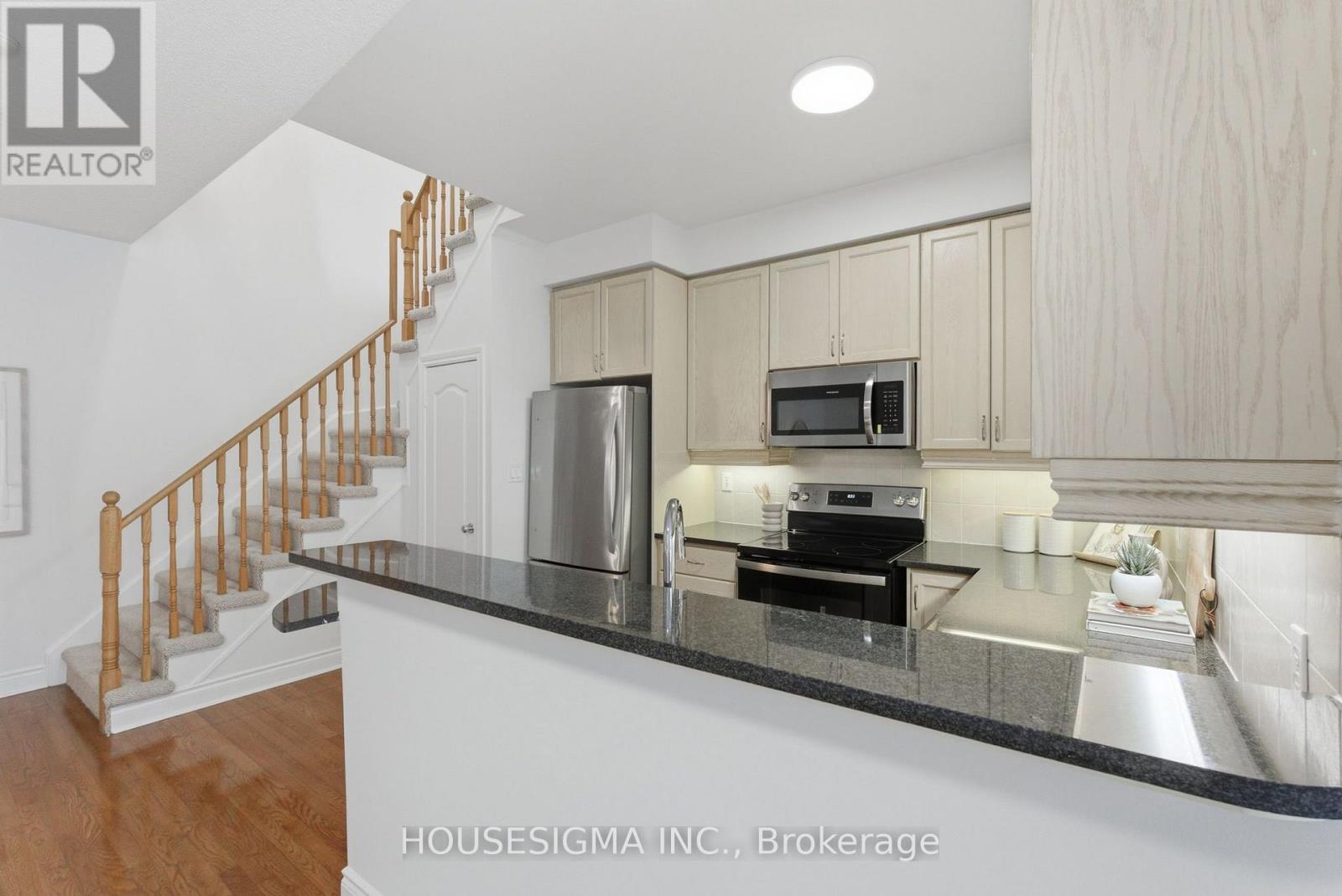 Th#10 - 1 Rean Drive, Toronto, Ontario  M2K 3C1 - Photo 9 - C13735388
