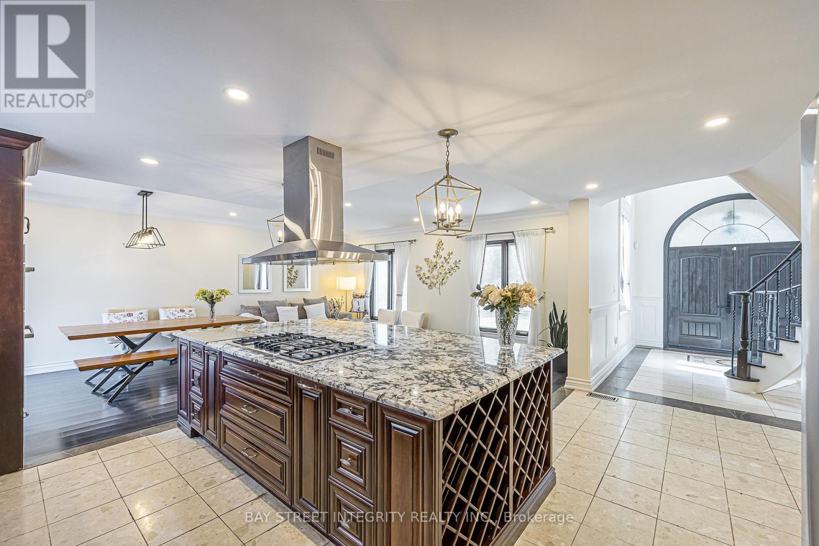 33 Deerford Road, Toronto, Ontario  M2J 3H9 - Photo 12 - C13735400