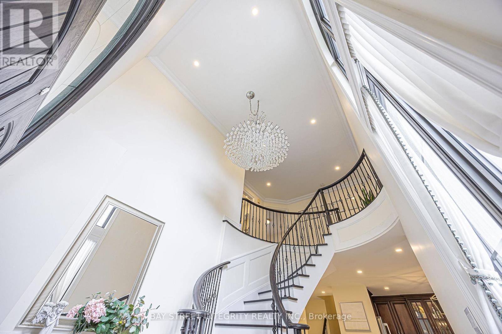 33 Deerford Road, Toronto, Ontario  M2J 3H9 - Photo 13 - C13735400
