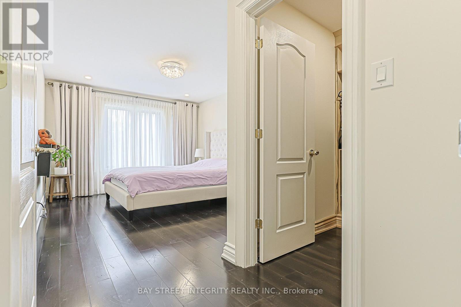 33 Deerford Road, Toronto, Ontario  M2J 3H9 - Photo 24 - C13735400