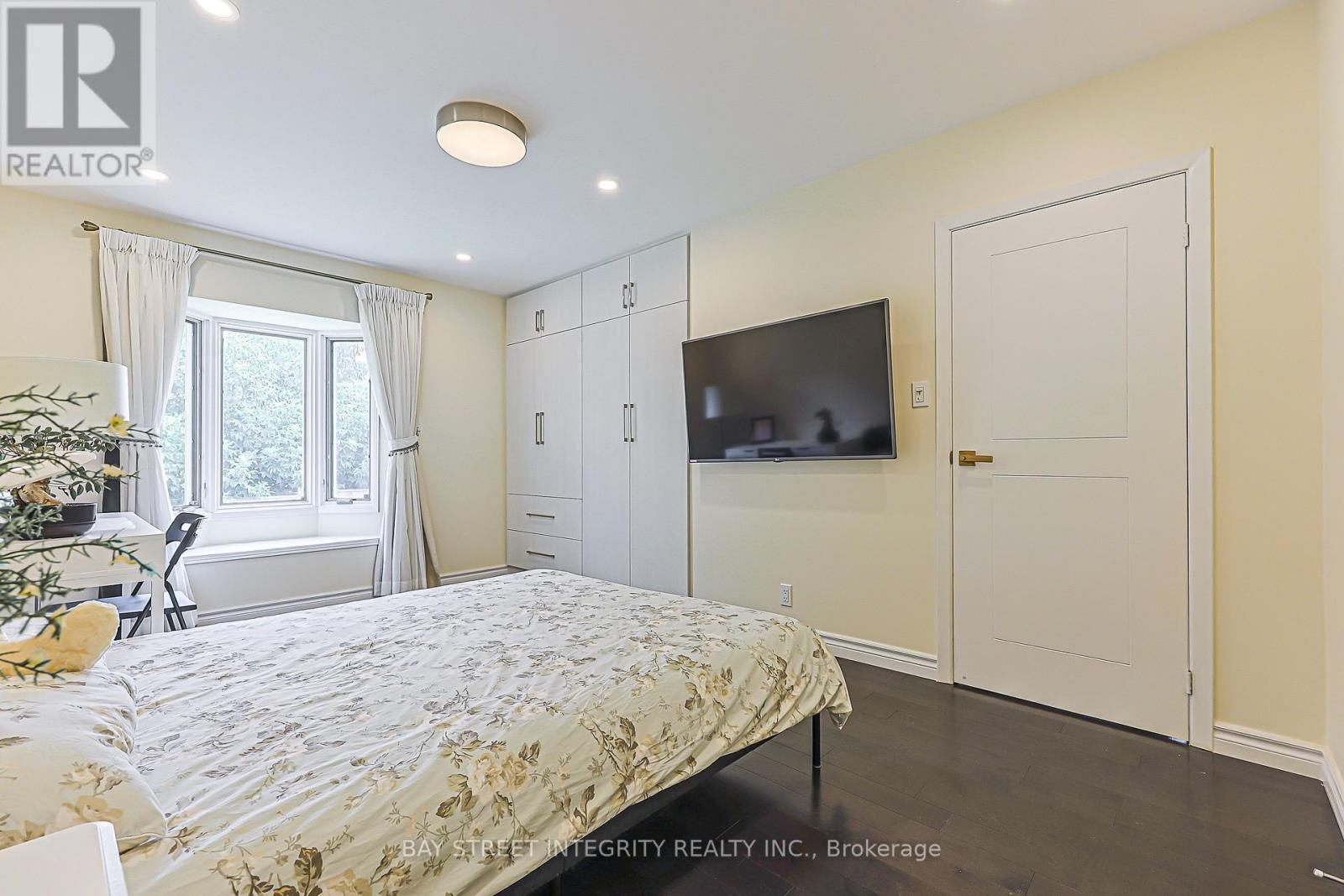 33 Deerford Road, Toronto, Ontario  M2J 3H9 - Photo 27 - C13735400