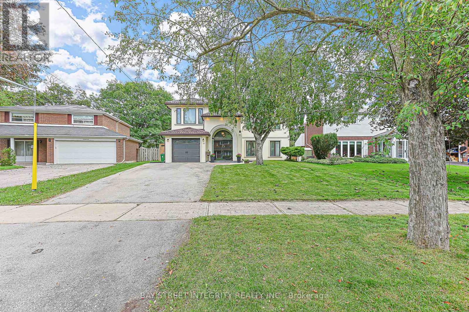 33 Deerford Road, Toronto, Ontario  M2J 3H9 - Photo 3 - C13735400