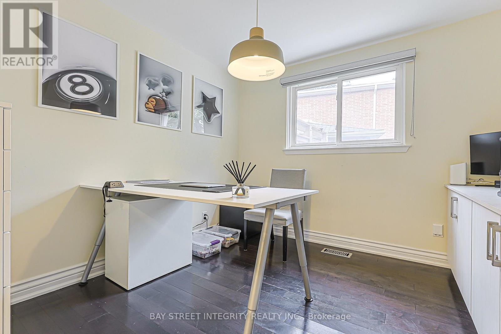 33 Deerford Road, Toronto, Ontario  M2J 3H9 - Photo 32 - C13735400