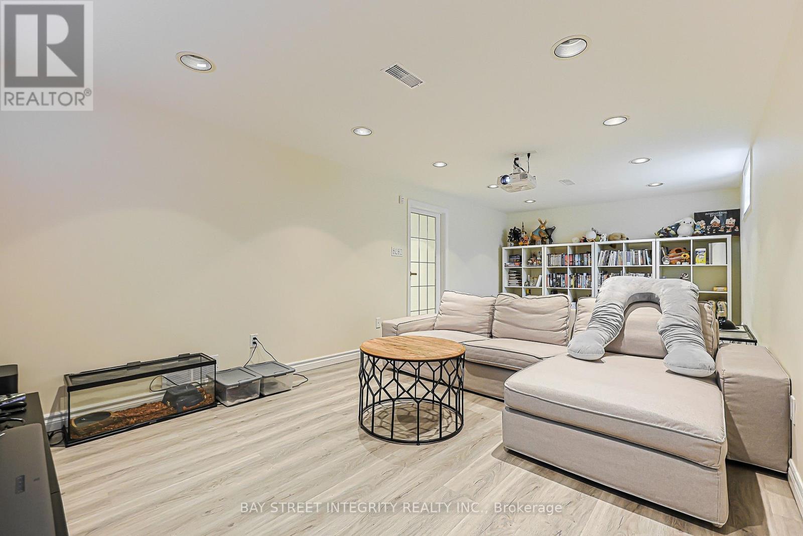 33 Deerford Road, Toronto, Ontario  M2J 3H9 - Photo 36 - C13735400