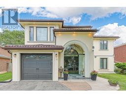 33 DEERFORD ROAD, Toronto, Ontario