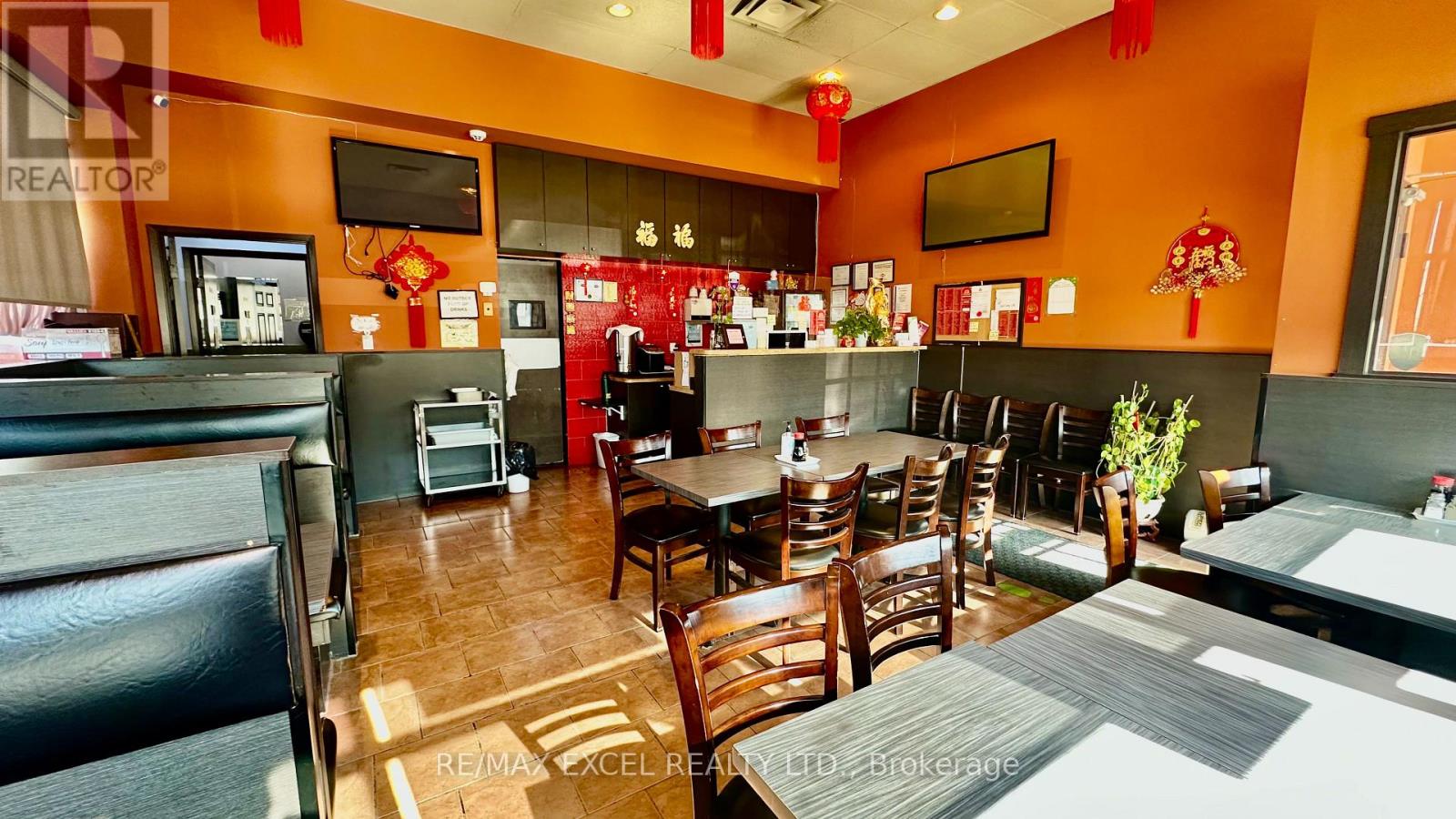 8 - 62 Overlea Boulevard, Toronto, Ontario  M4H 1C4 - Photo 4 - C13735454