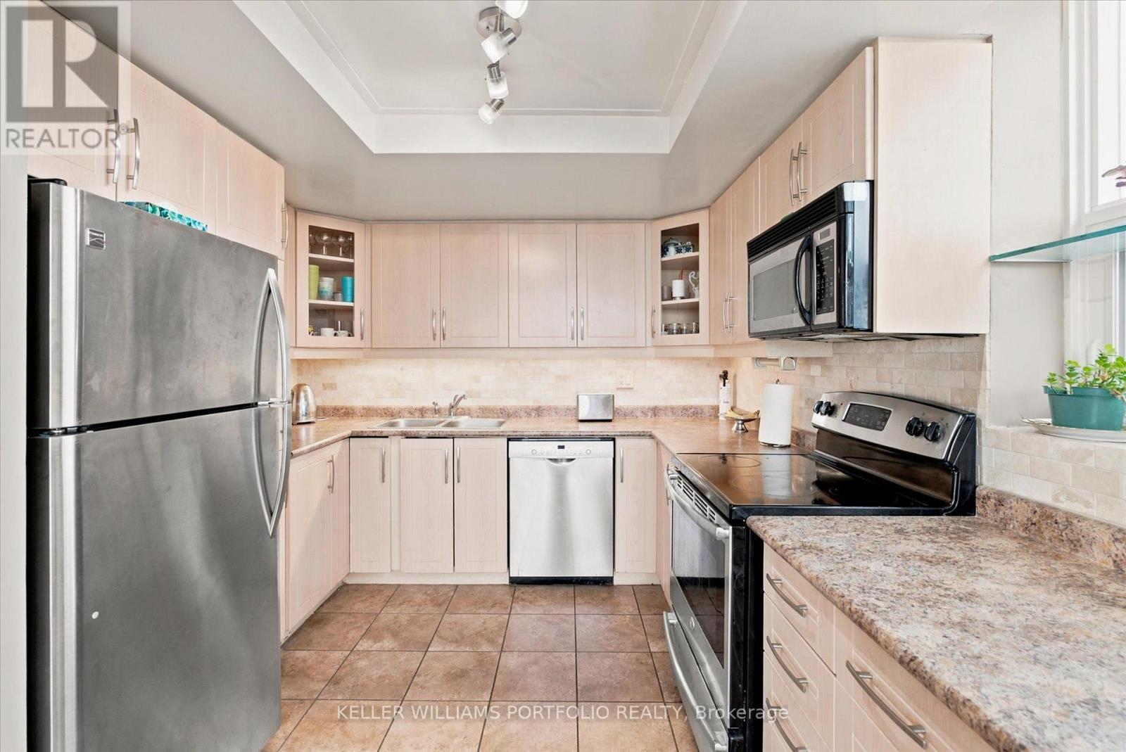 515 - 7601 Bathurst Street, Vaughan, Ontario  L4J 4H5 - Photo 13 - N13735432