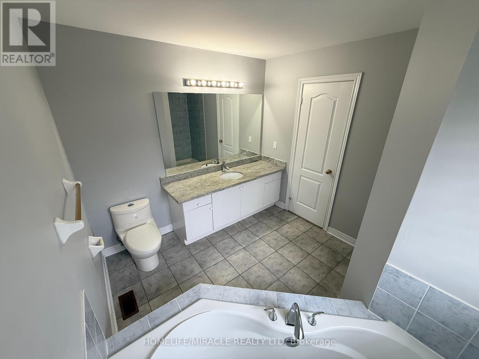 37 Rachett Road, Markham, Ontario  L6E 1W5 - Photo 15 - N13735434