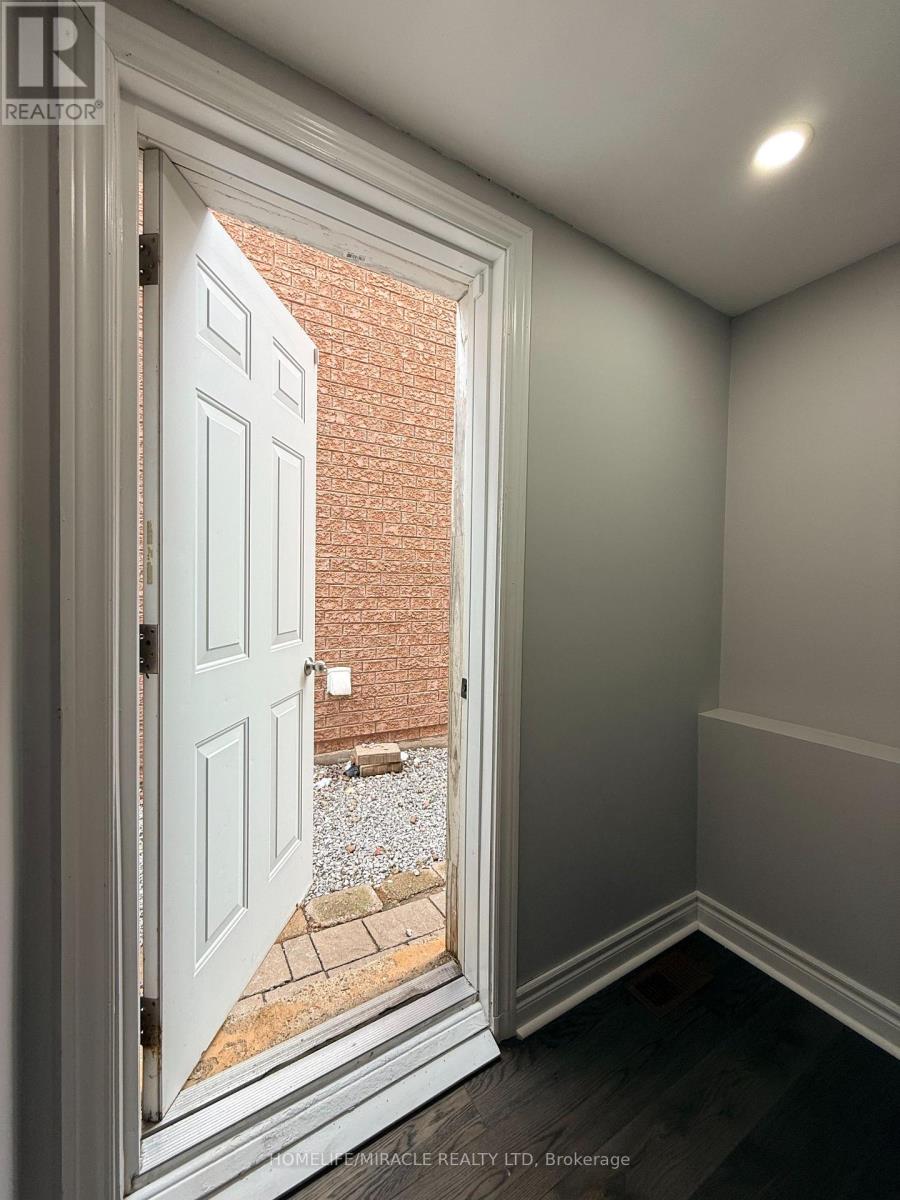 37 Rachett Road, Markham, Ontario  L6E 1W5 - Photo 26 - N13735434