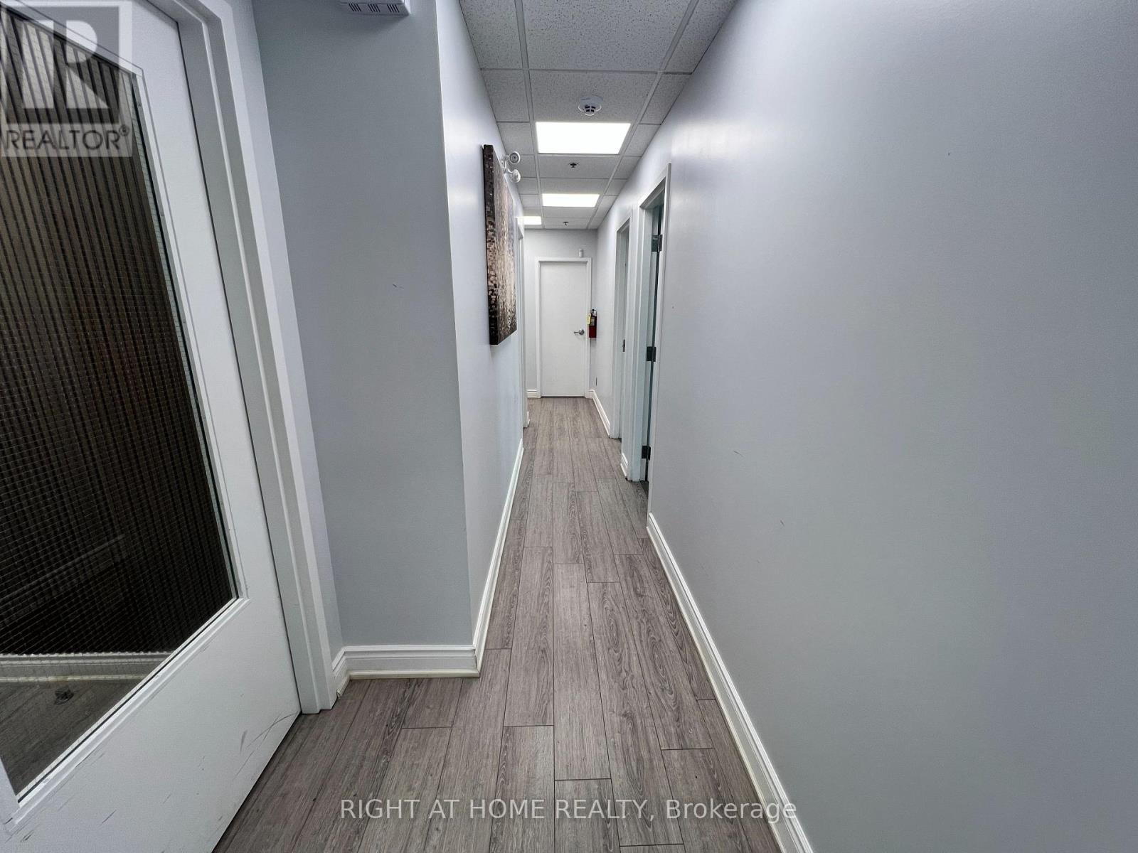 18 2nd - 120 Woodstream Boulevard, Vaughan, Ontario  L4L 7Z1 - Photo 6 - N13735478