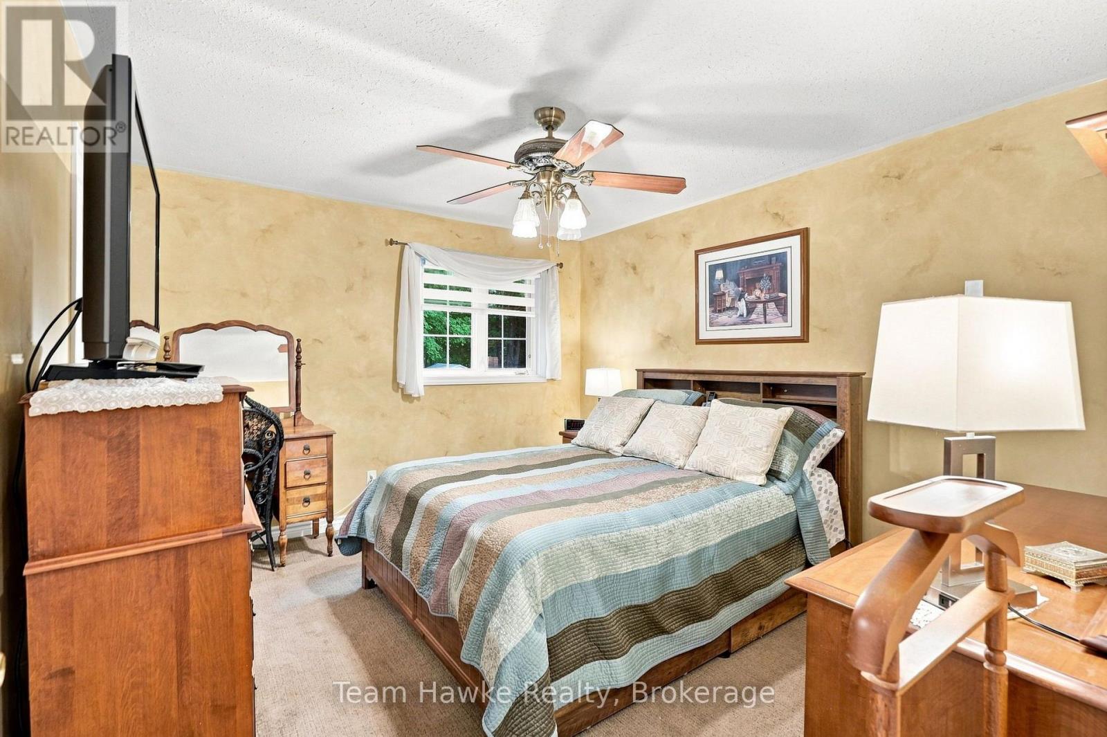 27 Johnston Street, Tiny (Wyevale), Ontario  L0L 2T0 - Photo 18 - S13735486
