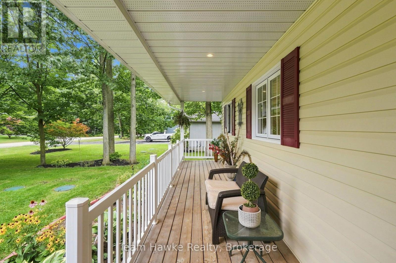 27 Johnston Street, Tiny (Wyevale), Ontario  L0L 2T0 - Photo 5 - S13735486