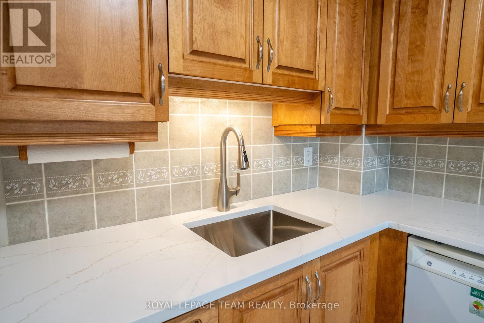 401 - 960 Teron Road, Ottawa, Ontario  K2K 2B6 - Photo 10 - X13476732