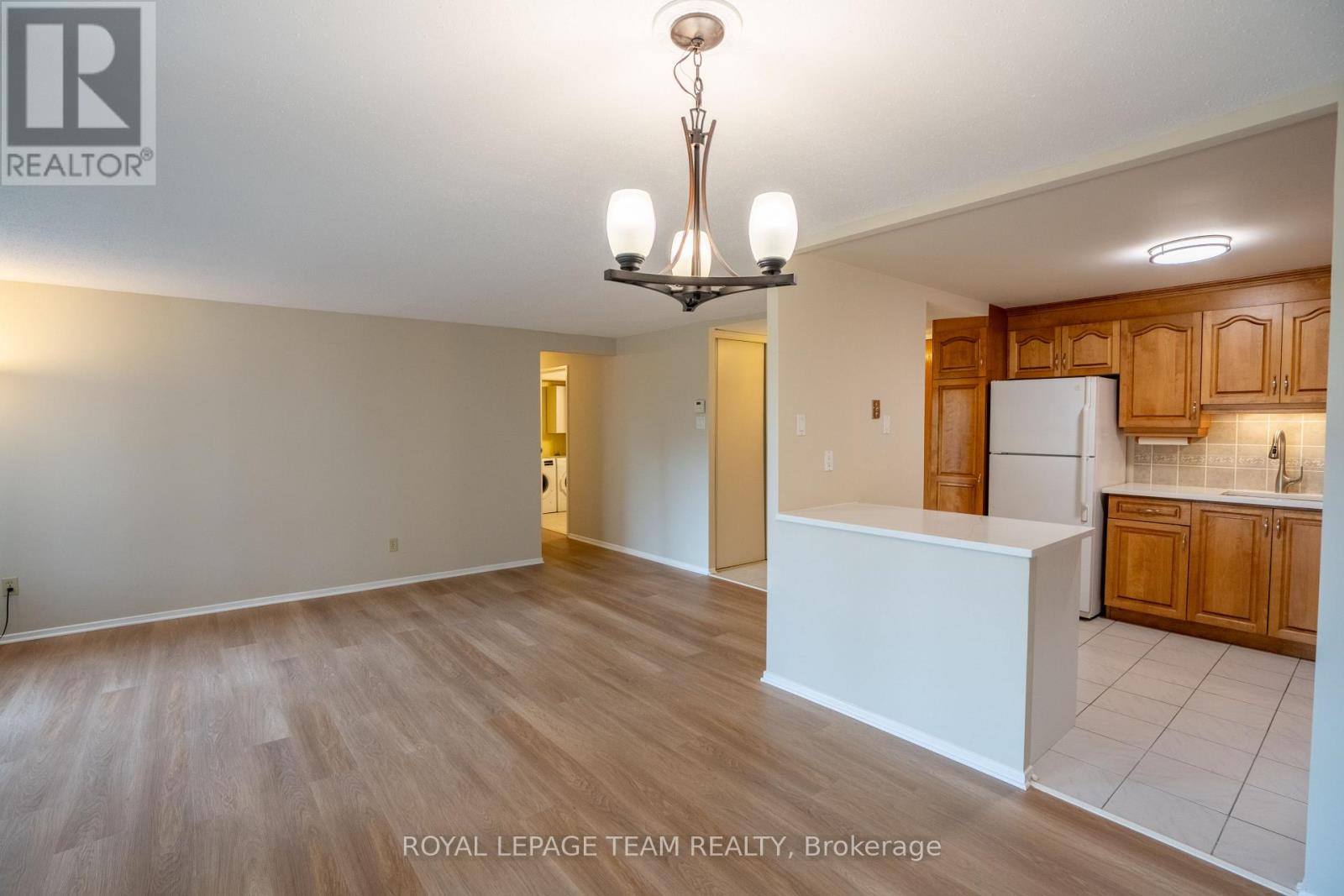 401 - 960 Teron Road, Ottawa, Ontario  K2K 2B6 - Photo 5 - X13476732