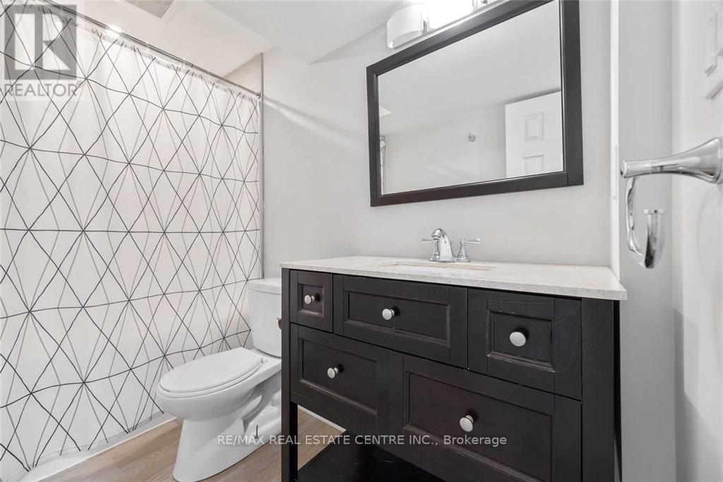 265 Coxe Boulevard E, Milton, Ontario  L9T 4L4 - Photo 8 - W13735394