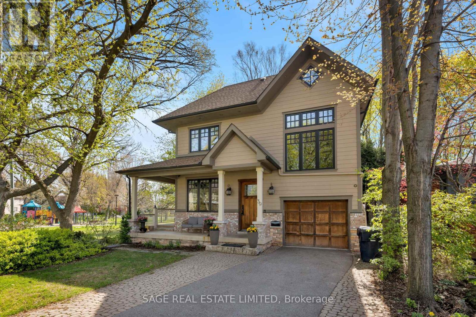 39 Loyalist Road, Toronto, Ontario  M9A 3P2 - Photo 2 - W13735406